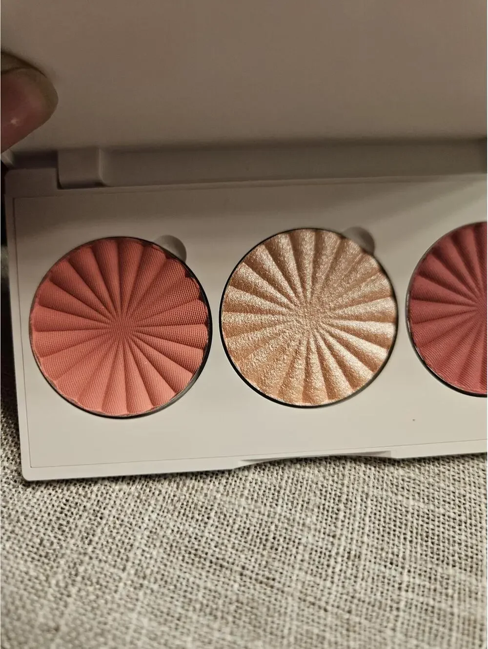 OFRA Cosmetics Blossom Blush Midi Palette